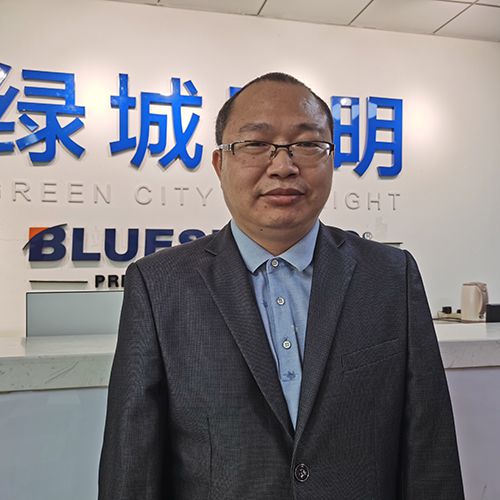 Barry Huang - Gerente de Desarrollo de Producto